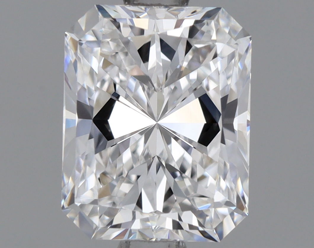 IGI Certified Lab Grown Loose Diamond, Radiant Cut 7 Carat TW (E-F Color VVS-VS Clarity) for Making Precious Fine Jewelry